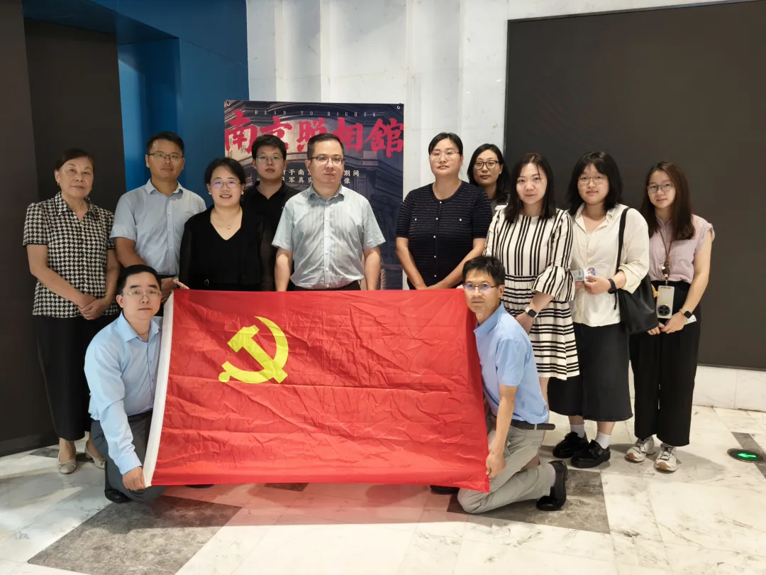 12d19445a8647dddf36802504890c230.png 12d19445a8647dddf36802504890c230.png